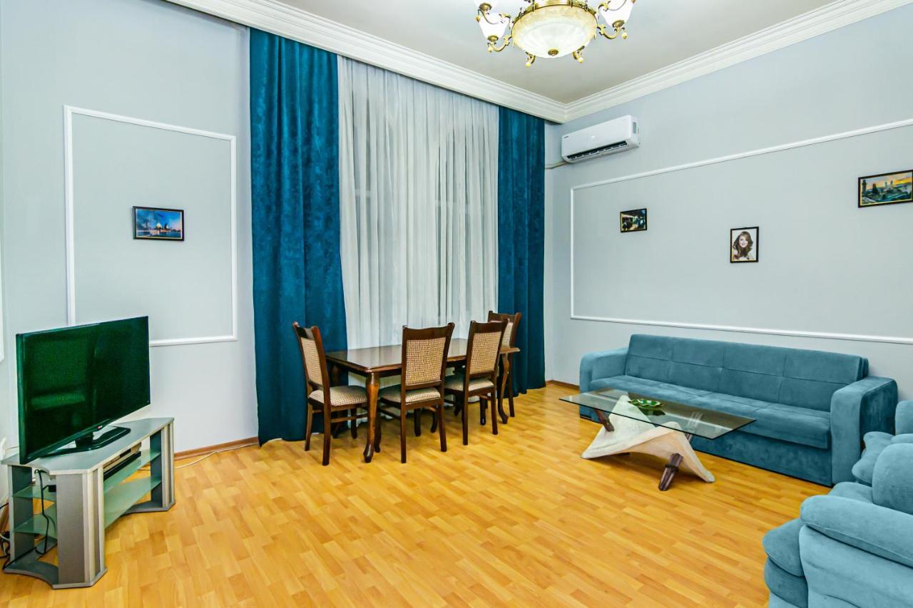 באקו Rolls Royce Apartment מראה חיצוני תמונה